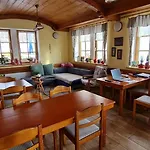 Zlaty Potok Hotel