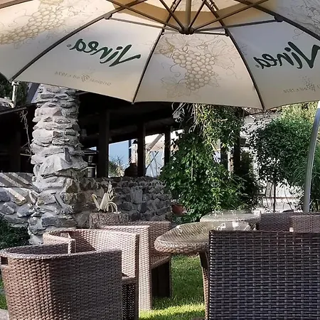 Отель Zlaty Potok 3*