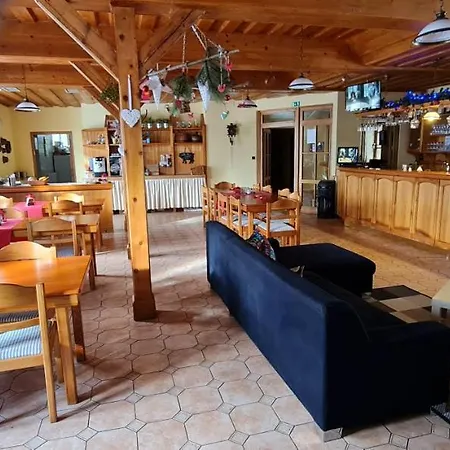 Zlatý Potok Hotel 3*