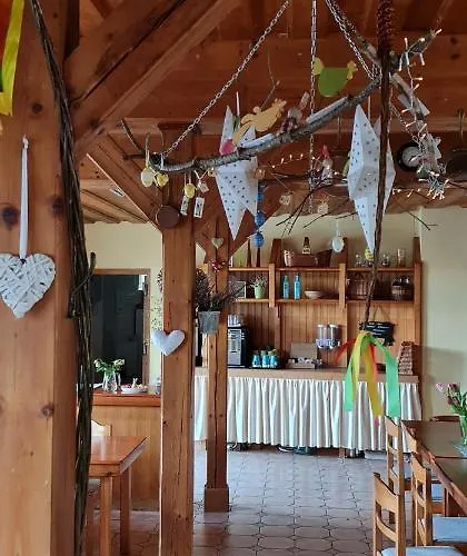 Отель Zlaty Potok Nicov (Prachatice)