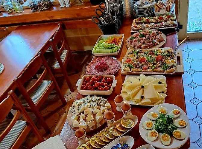 Zlaty Potok Отель